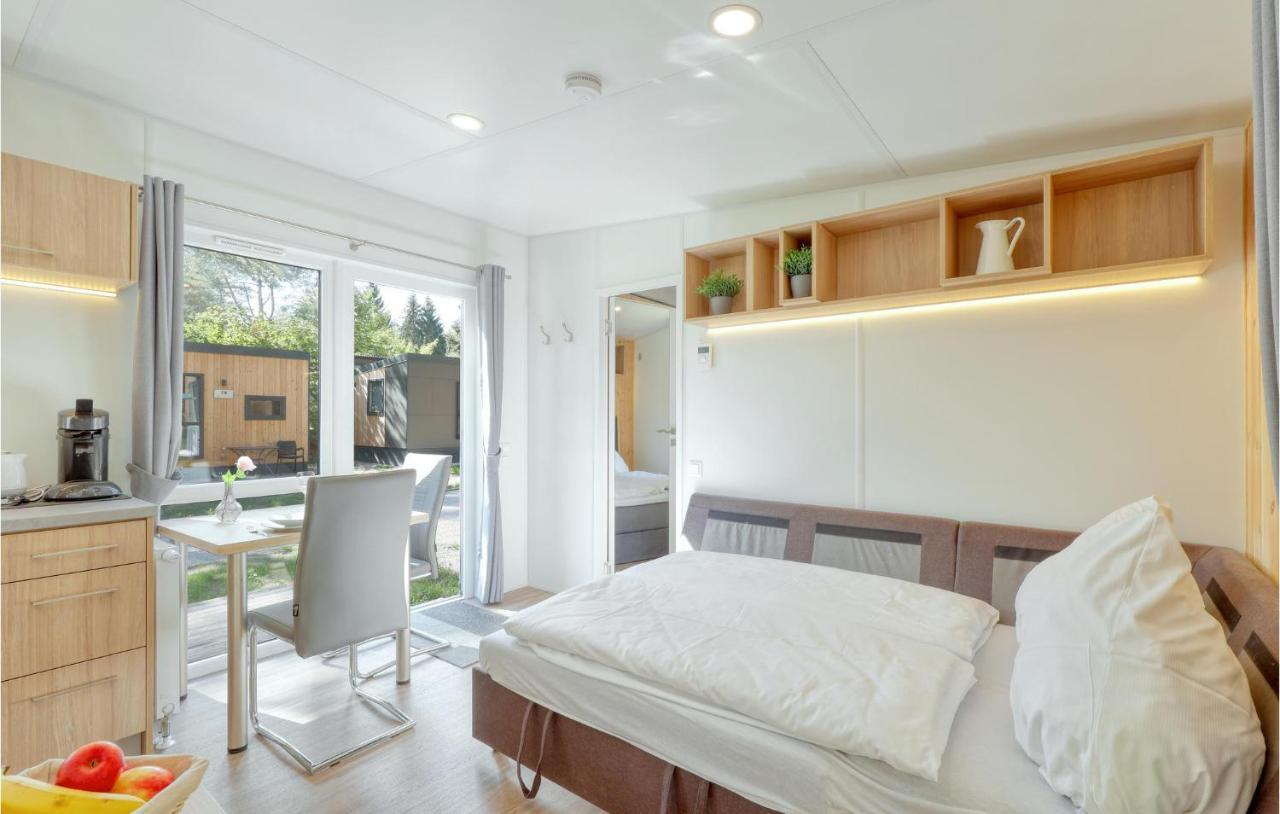 Tiny Haus 06 Am Brombachsee بلينفيلد المظهر الخارجي الصورة